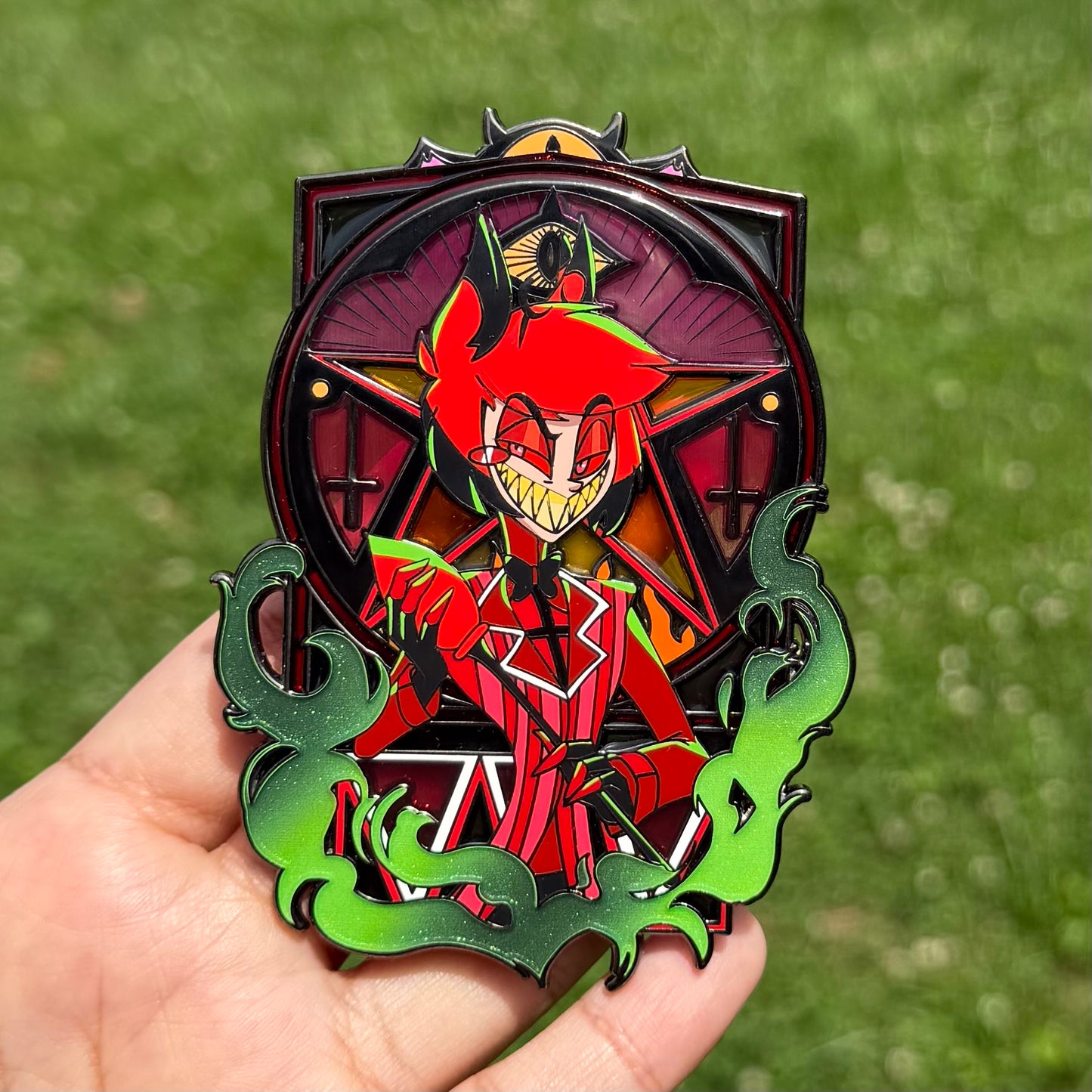IN HAND : Alastor half 3.75in