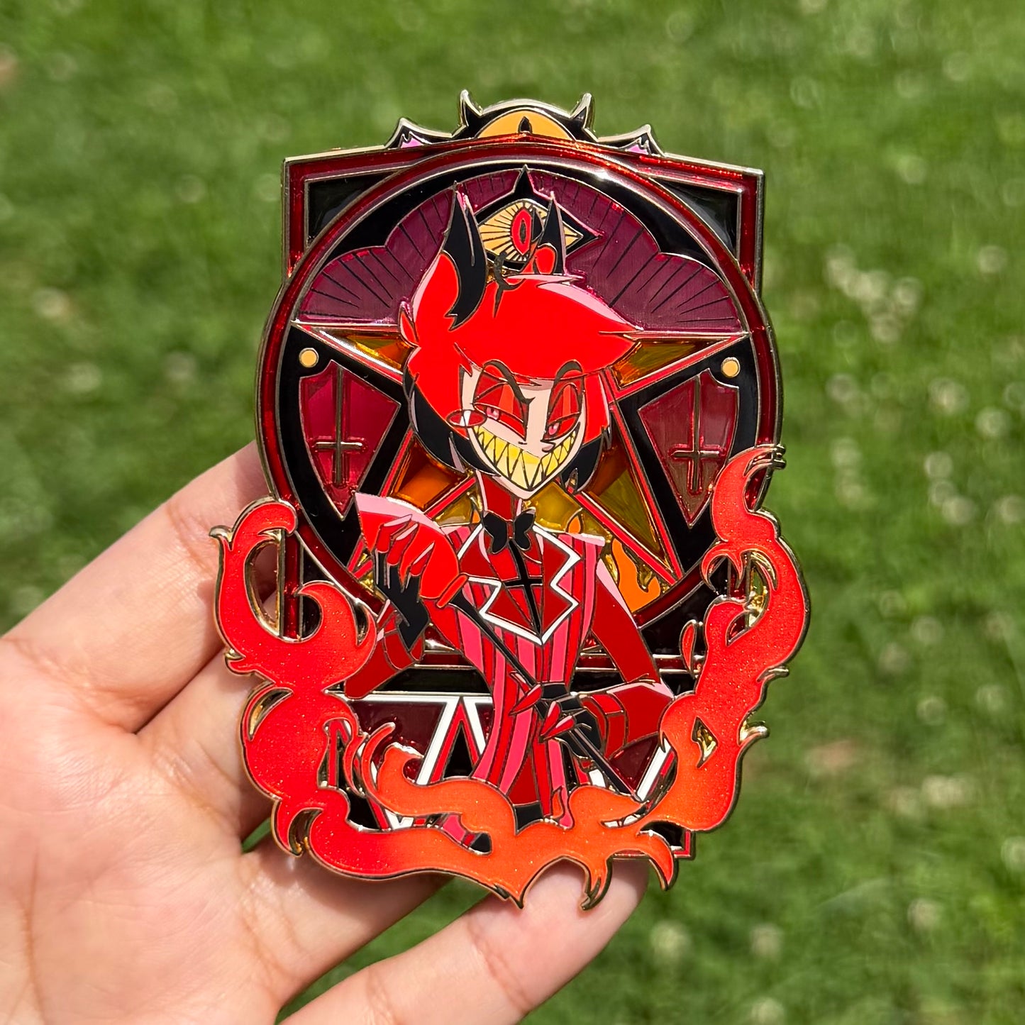 IN HAND : Alastor half 3.75in